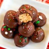 Peanut Butter Balls (Christmas Recipe)