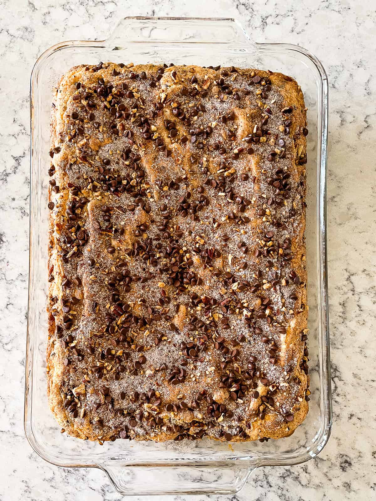 cinnamon chocolate chip coffee cake