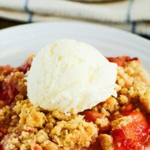 fresh raspberry peach crisp recipe collage